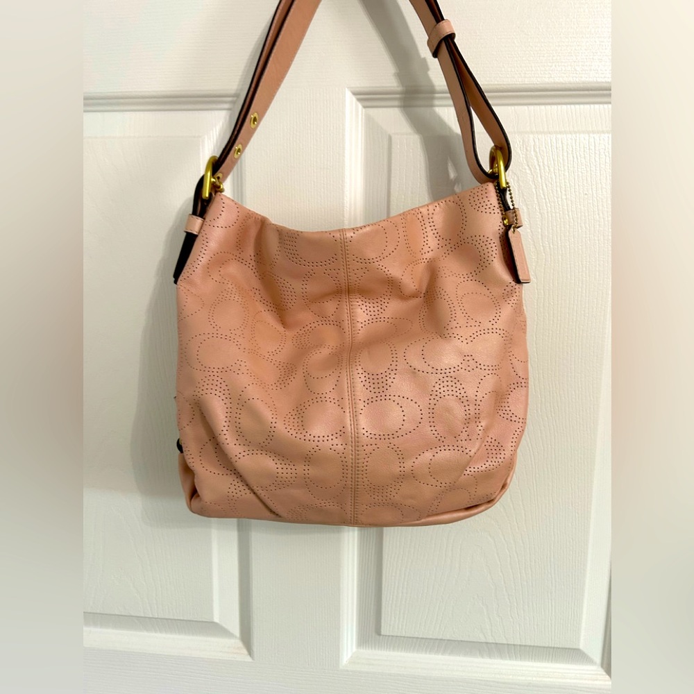👛Coach👛Light Pink Perforated Bag👛